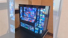 Der GIF-PC von Reddit-User "Several-Bar-6512" im Lian Li O11 Dynamic Evo XL mit RTX 5090 und 13 verschiedenen USB-Displays.