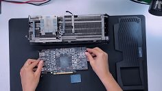 Radeon RX 9070 XT: Video zeigt GPU-Reparatur nach Schaden durch schweren Kühler