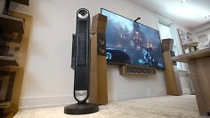 Gaming-PC im Wohnzimmer-Ventilator versteckt: 3D-Druck-Mod kühlt Atomman G7 PT mit Turmventilator