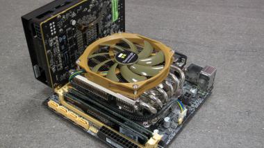 Der Unterbau unseres Mini-ITX-System mit der R9 Nano
