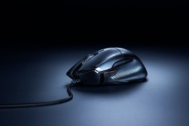 Razer Basilisk Essential (3)