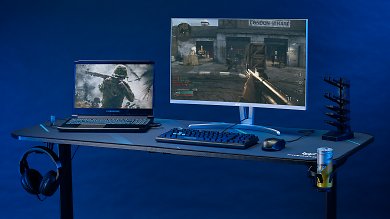 Predator Gaming Desk Lifestyle 01