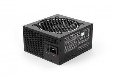 Im Falle des hier gezeigten Beispiel von Be Quiet sind zwei 12-Volt-Rails mit einmal bis zu 40 Ampere (ergibt 480 Watt) und einmal bis zu 36 Ampere (432 Watt) konzipiert und ablesbar. Insgesamt werden allerdings nur 70,8 A für beide vorgeschrieben (849,6 W). In der Test-Praxis liegen die Grenzen zwar oft höher als angegeben, dennoch sollten Sie sich unbedingt an die Herstellerangaben halten.