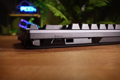 Asus ROG Azoth (10)