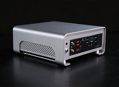 Gigabyte Metal Gear Plus (2)