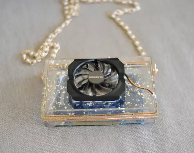 GPU Purses (1)