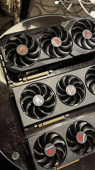 Powercolor Radeon RX 9070 Series (2)