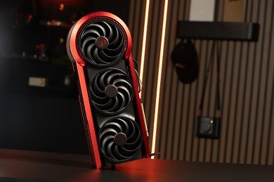 Asus ROG Matrix Platinum Geforce RTX 5090 (14)