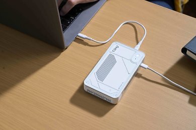 Tiiny AI Pocket Lab (2)