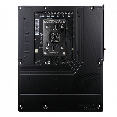 Colorful iGame X870E Vulcan OC (7)