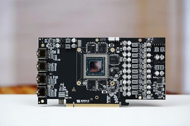 Lisuan LX 7G100 als limitierte Founders Edition erschienen (5)