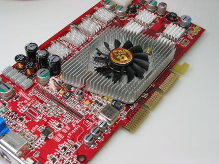 Gigabyte bringt Radeon 9800 Pro