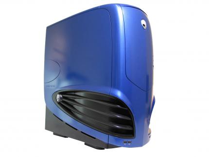 Unter der Haube steckt zwar das altbekannte CS-601-Gehäuse, aber das äu&szlig;ere Alienware-Design kann durchaus überzeugen.