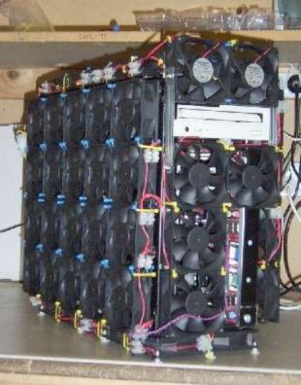 PC-Gehäuse aus Lüftern