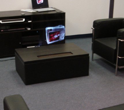 Neue Generation des Holographischen-Displays von IO2 Technology