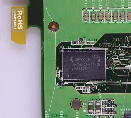 Geforce 8800 GTS 512 G92: Die eingesetzten RAM-Bausteine (Bild: PCGH)