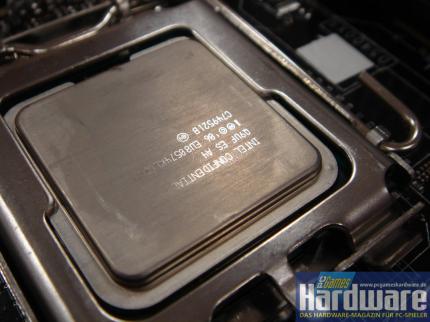Intel: Der QX9775 ist das Herzstück der Skulltrail-Plattform, nun spendiert der Hersteller seinem Server-Zwilling, dem Xeon X5482, ein neues Stepping 