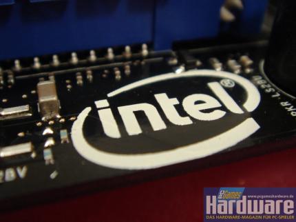 Intels Skulltrail unterstützt zwar Quad-SLI, Triple-SLI bleibt ihm jedoch verwehrt (Bild: PCGH.de)