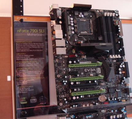Evga Nforce 790i SLI mit DDR3-Unterstützung