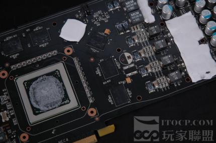Geforce 9800 GTX (Bild: itopc.com)