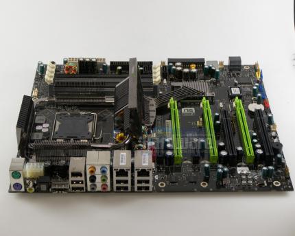 EVGA Nforce 790i Ultra SLI (Bild: PCGH)