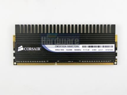 DDR3-1800, 2x 1.024 MiByte: Corsair Dominator TWIN3X2048-1800C7DFIN G (Bild: PCGH)