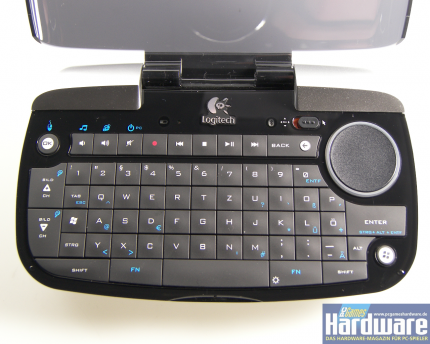 Logitech Dinovo Mini: Die Sondertasten und das Click-Pad sind auf die Steuerung von Multimedia-Anwendungen ausgelegt.