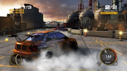 Mit einem Fokus auf das eigentliche Rennenfahren und einer selbst entwickelten Middleware, der EGO-Engine, wollen sich die Codemasters Studios mit Race Driver: GRID die Pole Positon unter den Rennspielen sichern. PCGH zeigt alle bisher erschienen In-game-Screenshots. Mehr Infos zu Grid gibt es beim PCGH-Entwicklerbesuch oder im Rahmen der News zum Engine-Update 