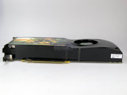 Geforce 9800 GTX: 'Schräger' Lüfter zur besseren Wärmeabfuhr (Bild: PCGH)