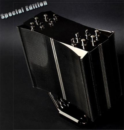 Thermalright True Black 120: Ultra 120 eXtreme in neuem Lack (Bild: Hexus.net)