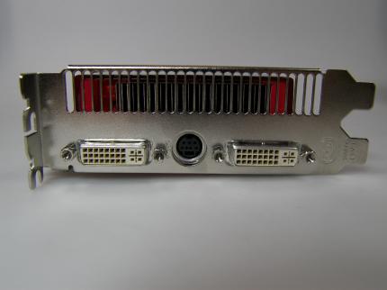 Auch die Ausgabeoptionen sind zwischen HD 4870 mit 1 und 0,5 GiByte identisch
