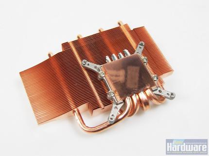 Zerotherm Hurricane 8800: Spiegelnder Boden
