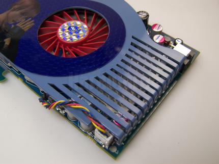 Sapphire HD 4850 1024 MiByte: Gleicher Kühler, andere Abdeckung