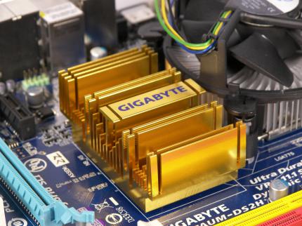Gigabyte E7AUM-DS2H (Bild: PCGH)