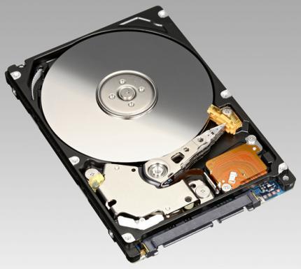 Wie jeder Hersteller preist auch Fujitsu die HDDs seiner neuen MJA2-BH-Serie als extrem sparsam an. (Bild: Fujitsu)