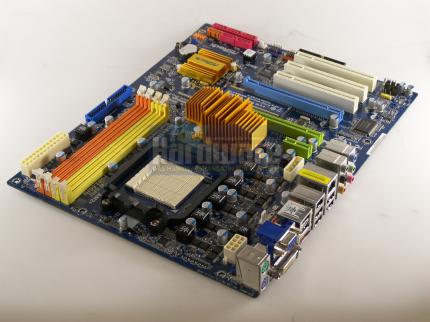 Asrock AOD790GX, Chipsatz: 790GX (Bild: PCGH)