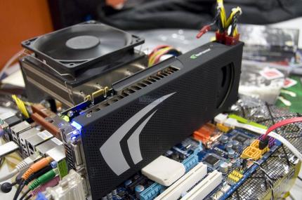 Geforce GTX 295 vs. Radeon HD 4870 X2: 8x-FSAA-Benchmarks (0)