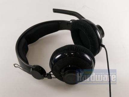 Razer Carcharias: Neues Spieler-Headset mit Stereo-Klang und Klinkenstecker