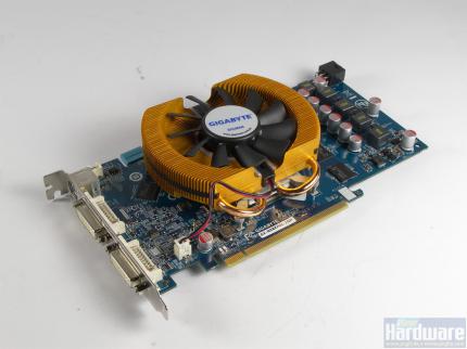 Gigabyte Geforce 9800 GTX+ 1 GB: Kurzes PCB und nur ein 6-Pin-Stromanschluss