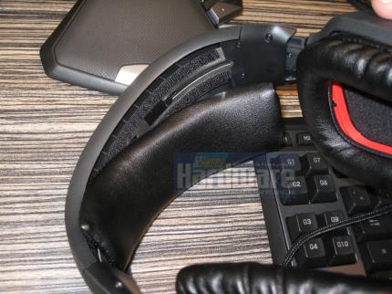 Logitech G35: Die Beschichtung des Kopfbügels lässt sich austauschen.