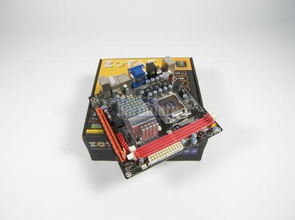 Zotac Geforce 9300-ITX Wifi (5)
