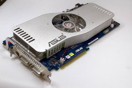 Asus Geforce 6800 GT Dual (2005): Nvidias wiederbelebtes SLI auf einer Karte.