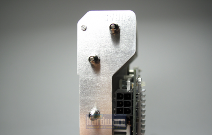 Sparkle Geforce 9800GT Coolpipe (4): Sinnvoller Überstand über das PCB der Grafikkarte