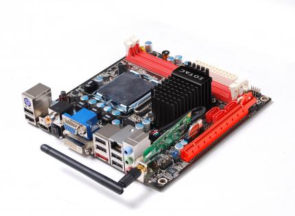 Neues Mini-ITX-Mainboard von Zotac mit Sockel 775 (2)