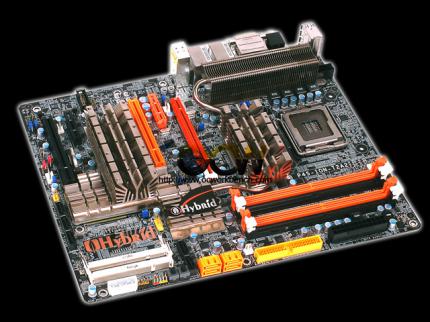 DFI Hybrid Mainboard mit Intels P45-Chipsatz und Nvidia Ion (13)