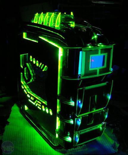 Casemod Cosmos Dragon von Martin und Stefan Blass (4)