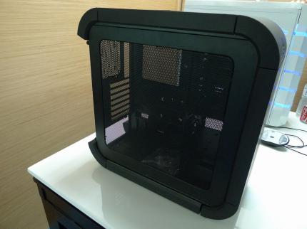 Bitfenix Survivor (3)