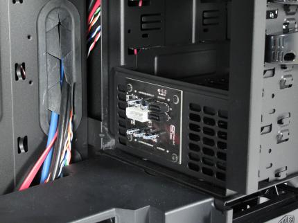Cooler Master HAF-X (2)