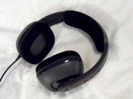 Plantronics-Gamecom777-09