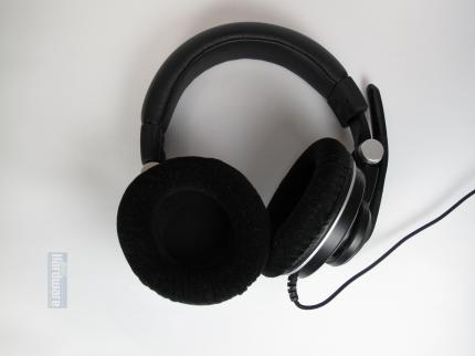 Corsair HS1 04